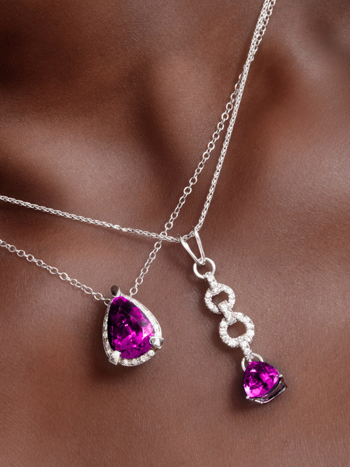 Necklaces hover
